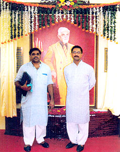 Protrait-of-Ranaji-at-Circuit-House/thumb/left-to-Right-Rajendrasinh-Ranah-and-Pradyumnasinh-Rana.jpg