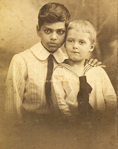 Ranajitsinh-Elder-Son-of-Ranaji/thumb/Ranjitsinh,-elder-son-of-Ranaji-with-co-student-at-Paris.jpg